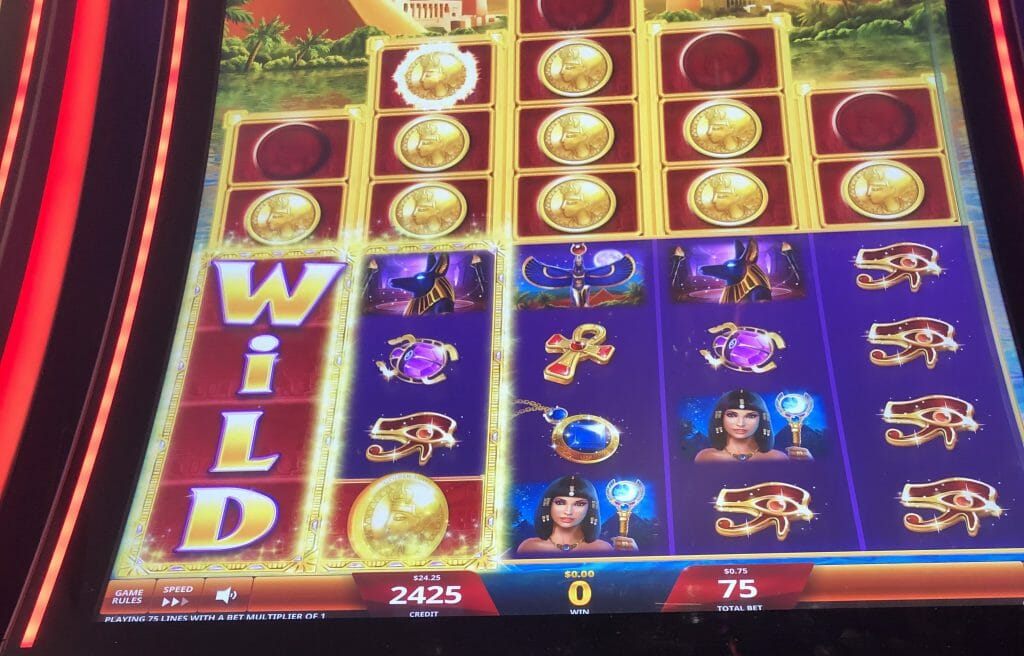 Golden Egypt Grand by IGT collect coin