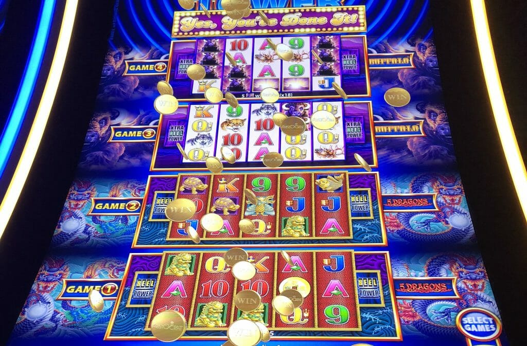 Wonder 4 Tower Coin Show